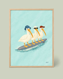 Pelikane auf dem Surfbrett Poster