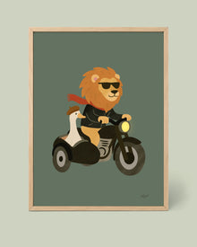 Poster Löwe auf dem Motorrad – Abenteuer
