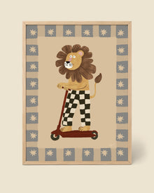 Löwenkönig auf dem Roller Poster Blau